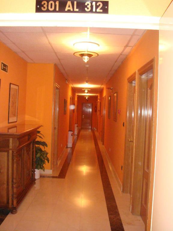 Hostal Serpol Паленсия Экстерьер фото